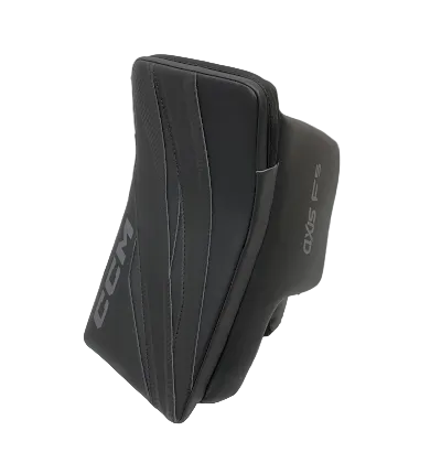 CCM AXIS F5 JR. Blocker