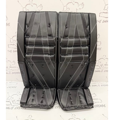 True Catalyst PX5 SR. Pro Goal Pads