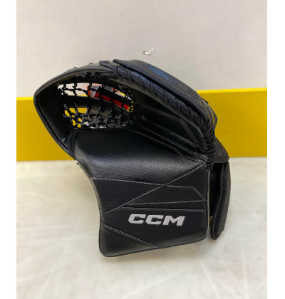 CCM Axis 2 SR. Total Custom Pro TGC Stock Catcher